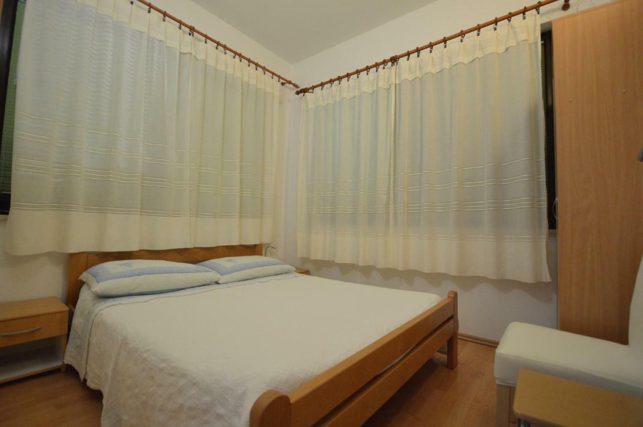 Apartment "Monte" 普拉 外观 照片