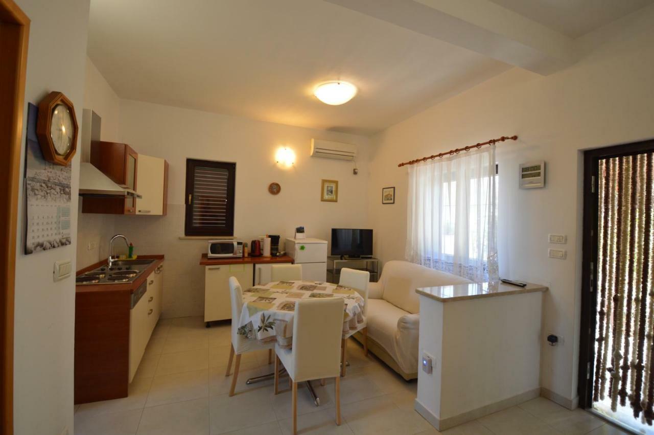 Apartment "Monte" 普拉 外观 照片